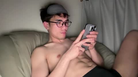 Karo online show from 03/12/25, 05:49