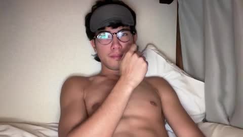 Karo online show from 11/22/25, 04:06