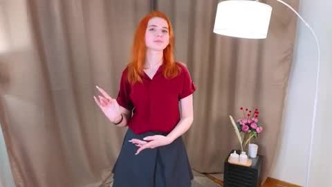 Mari online show from 11/12/25, 01:50