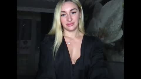 Snapshot of tosyna07555 chatting on 12/01/24, 09:48 tosyna07555 online show from 12/01/24, 09:48