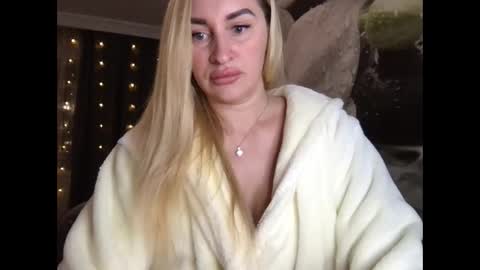 Snapshot of tosyna07555 chatting on 01/08/25, 10:16 tosyna07555 online show from 01/08/25, 10:16