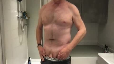 Archibald Leach online show from 11/06/25, 05:58