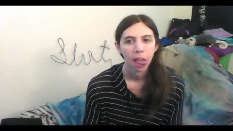 Luna online show from 10/29/25, 08:32