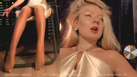 Snapshot of totally_spy chatting on 05/30/26, 12:35 Madam Viktoria Vacation in Portugal 2811 - 0412 online show from 05/30/26, 12:35