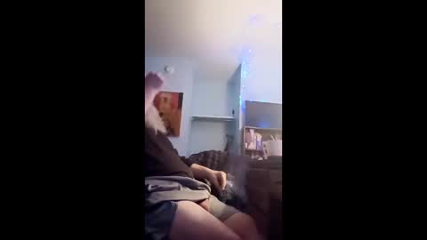 totallyawesome_65 online show from 01/10/26, 08:49