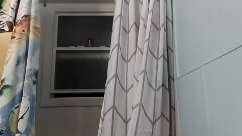 totallyawesome_65 online show from 03/11/26, 08:20