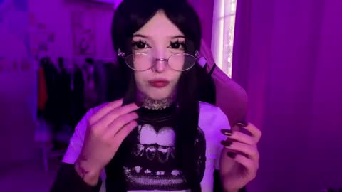 Lina online show from 04/06/26, 03:24