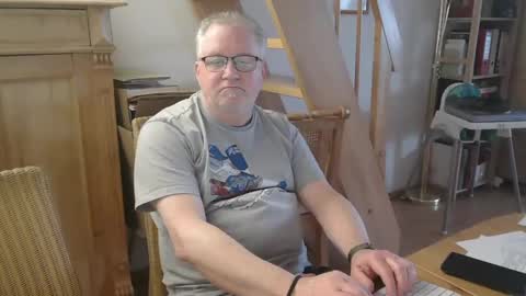 toto758 online show from 03/10/25, 10:59