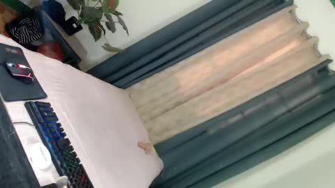 touch_my_body_daddy online show from 02/08/25, 11:45