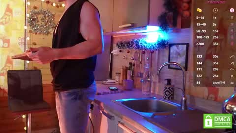 Paul online show from 12/26/24, 06:19