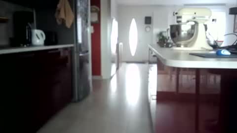 toutim6163 online show from 09/23/25, 06:38