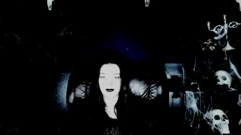 Snapshot of toxicdomme chatting on 06/10/26, 06:29 toxicdomme online show from 06/10/26, 06:29
