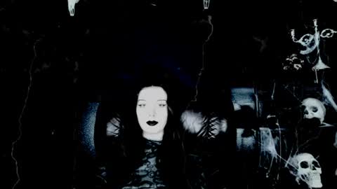 Snapshot of toxicdomme chatting on 06/12/26, 06:07 toxicdomme online show from 06/12/26, 06:07