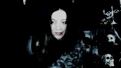 Snapshot of toxicdomme chatting on 06/25/26, 04:22 toxicdomme online show from 06/25/26, 04:22
