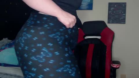 Lilly Miss Mistress Goddess Maam Queen Boss online show from 02/23/25, 11:00