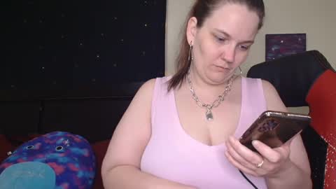 Lilly Miss Mistress Goddess Maam Queen Boss online show from 10/22/25, 08:03