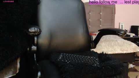 toxca69 online show from 01/24/25, 03:22