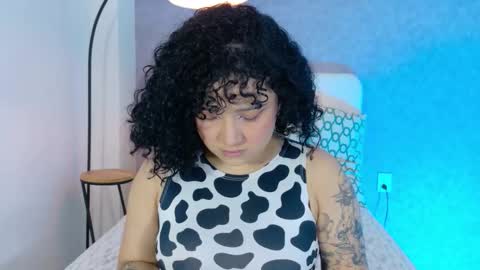 Snapshot of tracielowe_w chatting on 10/08/25, 03:26 tracielowe_w online show from 10/08/25, 03:26