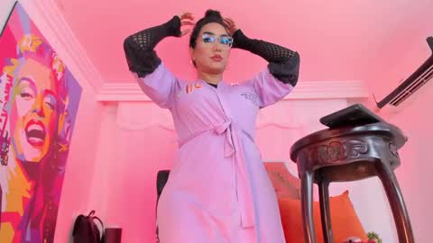 Snapshot of trannypartner chatting on 09/11/25, 01:44 Juliana Giiraldo  online show from 09/11/25, 01:44