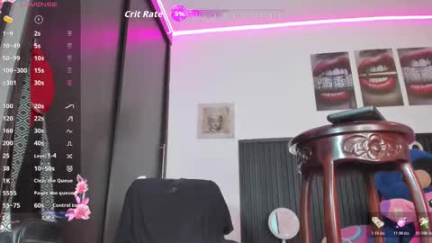 Juliana Giiraldo  online show from 03/20/26, 10:47