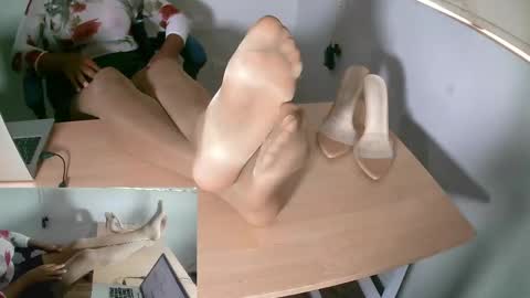 Sexy Selena 1203 online show from 09/30/25, 03:28