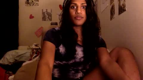 Snapshot of transamoure chatting on 01/13/26, 06:29 transamoure online show from 01/13/26, 06:29