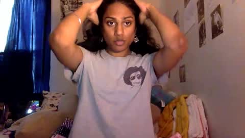 Snapshot of transamoure chatting on 01/13/26, 07:41 transamoure online show from 01/13/26, 07:41