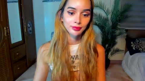 Daisy online show from 12/25/24, 07:03