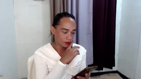 Snapshot of transeugene1990 chatting on 05/19/26, 05:47 transeugene1990 online show from 05/19/26, 05:47