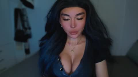 Snapshot of transnextdoor_ chatting on 03/07/25, 01:53 ALMIGHTY GODDESS VALENTINA online show from 03/07/25, 01:53