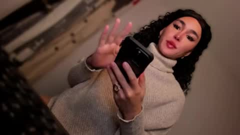 Snapshot of transnextdoor_ chatting on 10/16/25, 08:59 ALMIGHTY GODDESS VALENTINA online show from 10/16/25, 08:59