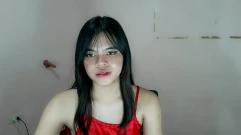 transpinay_kimxxx online show from 04/17/26, 11:52