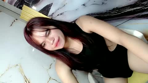 Snapshot of transpinay_kimxxx chatting on 06/14/26, 12:19 transpinay_kimxxx online show from 06/14/26, 12:19