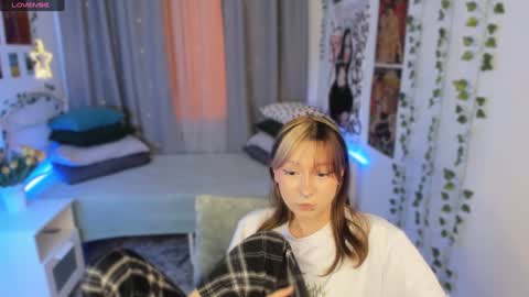 Nyuta Hartmann online show from 01/14/25, 06:49