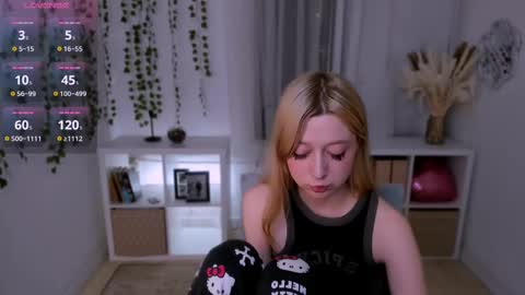 Nyuta Hartmann online show from 02/21/25, 01:44