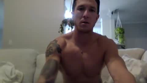 Snapshot of trash_man1989 chatting on 01/04/25, 02:35 trash_man1989 online show from 01/04/25, 02:35