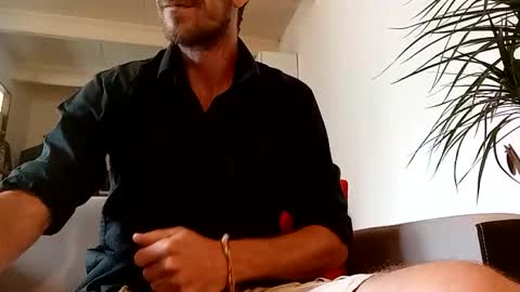traveler_of_pleasure online show from 10/21/25, 10:16