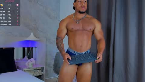 Travis online show from 09/17/25, 12:29