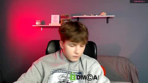 Travis online show from 11/28/25, 08:00