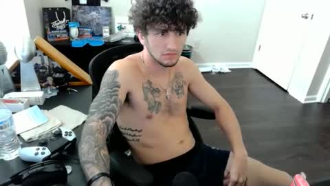 Trav online show from 10/28/25, 03:14