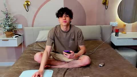 travisrivas online show from 02/09/26, 11:36