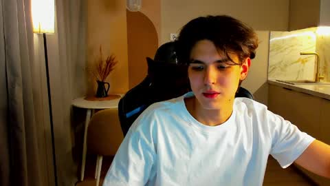 travisrivas online show from 03/26/26, 03:01