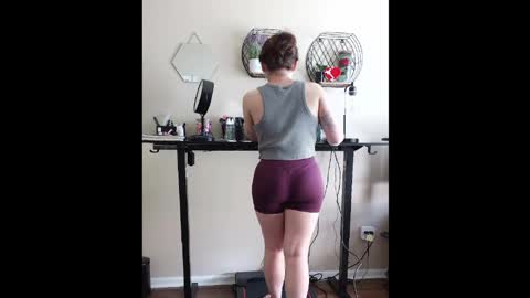 Snapshot of treadmillprincess chatting on 05/31/26, 08:54 treadmillprincess online show from 05/31/26, 08:54