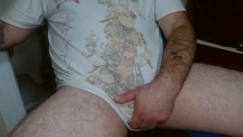 Snapshot of treasured_trash chatting on 06/08/26, 10:43 Dilly Dally online show from 06/08/26, 10:43