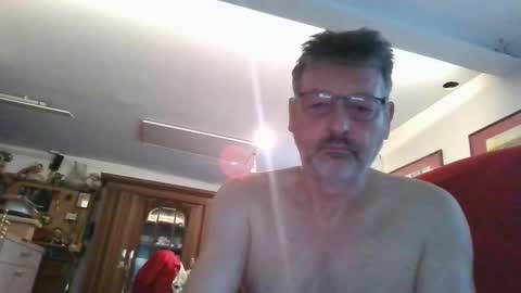 trebgeis1 online show from 09/25/25, 06:28