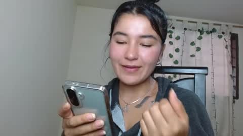 trebol_4 online show from 04/17/26, 08:01