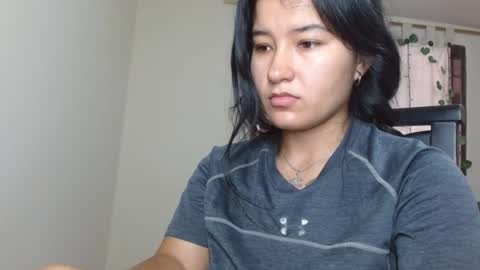 Snapshot of trebol_4 chatting on 07/17/26, 04:01 trebol_4 online show from 07/17/26, 04:01