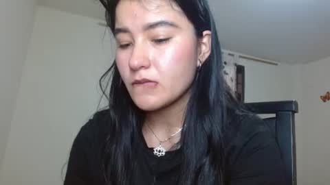Snapshot of trebol_4 chatting on 07/27/26, 06:37 trebol_4 online show from 07/27/26, 06:37