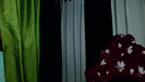 trebz_01 online show from 01/17/26, 01:05