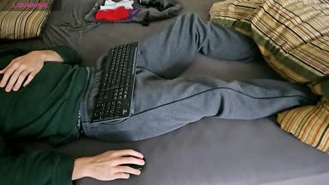 tree1989 online show from 10/26/25, 12:55